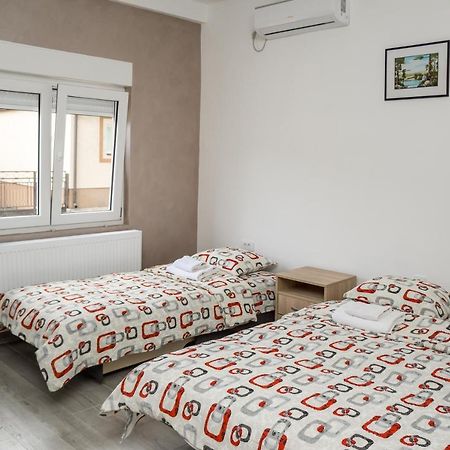 City Apartment Bb باغينا باستا المظهر الخارجي الصورة